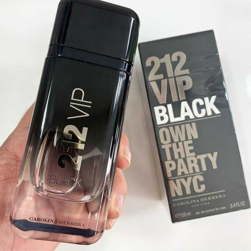 Perfume de Luxo - 212 VIP Black Carolina Herrera (Últimas Unidades) - Loja Online